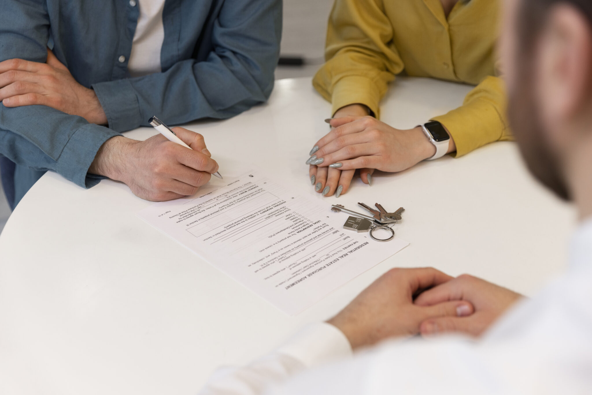 Contract review and contract advice for real estate in Sydney and New South Wales